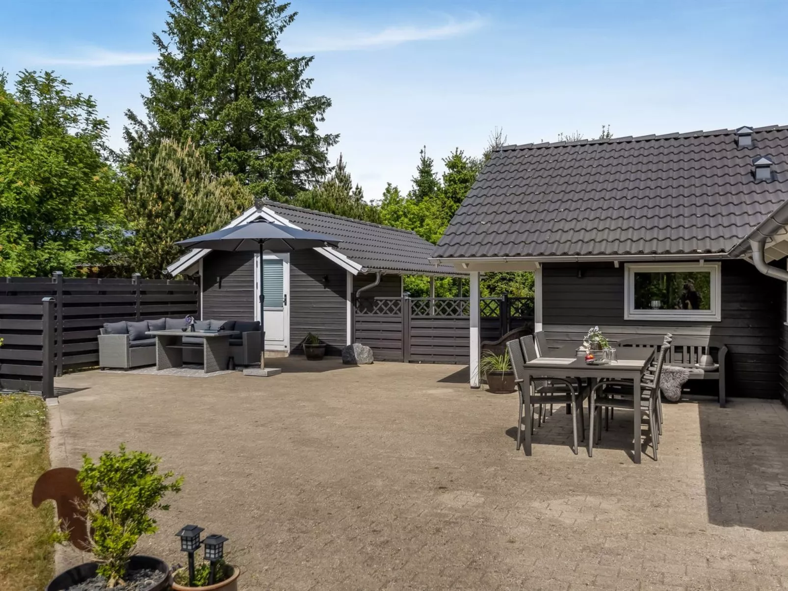 "Truels" - 30km from the sea-Buiten