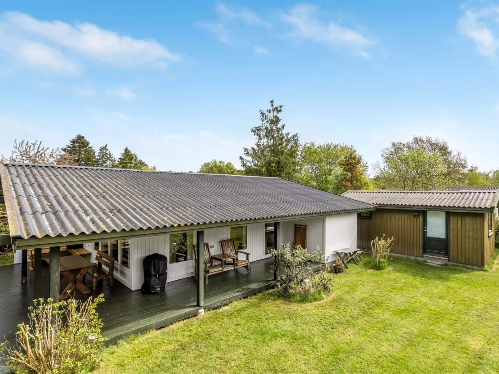 "Rikkart" - 400m from the sea-Buiten