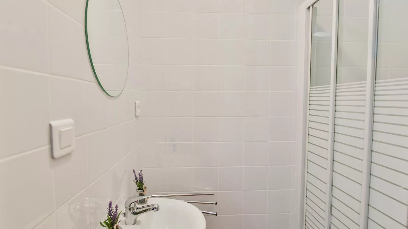 Lac Bleu Nr 38-Badkamer