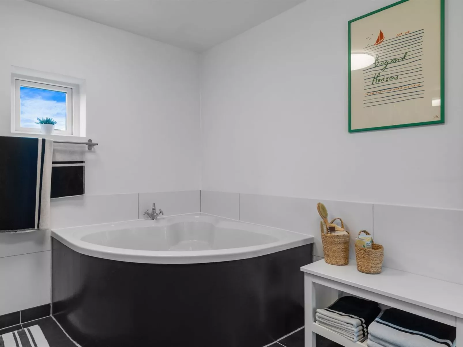 "Aliana" - 300m from the sea-Binnen