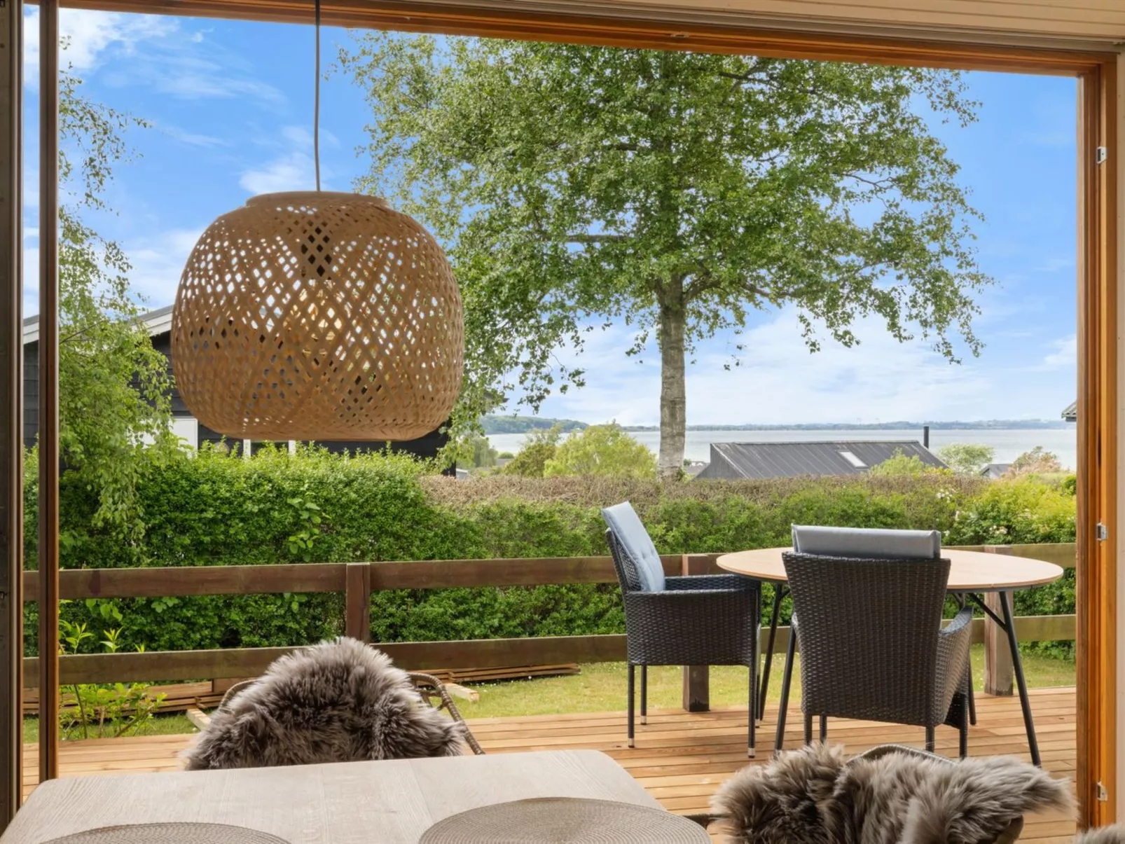 "Nis" - 250m from the sea-Buiten