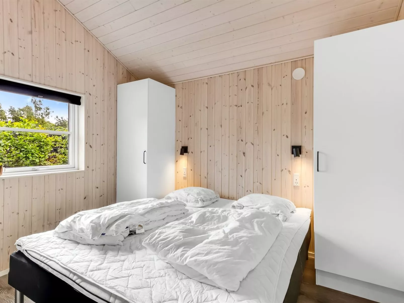 "Matild" - 400m from the sea-Binnen