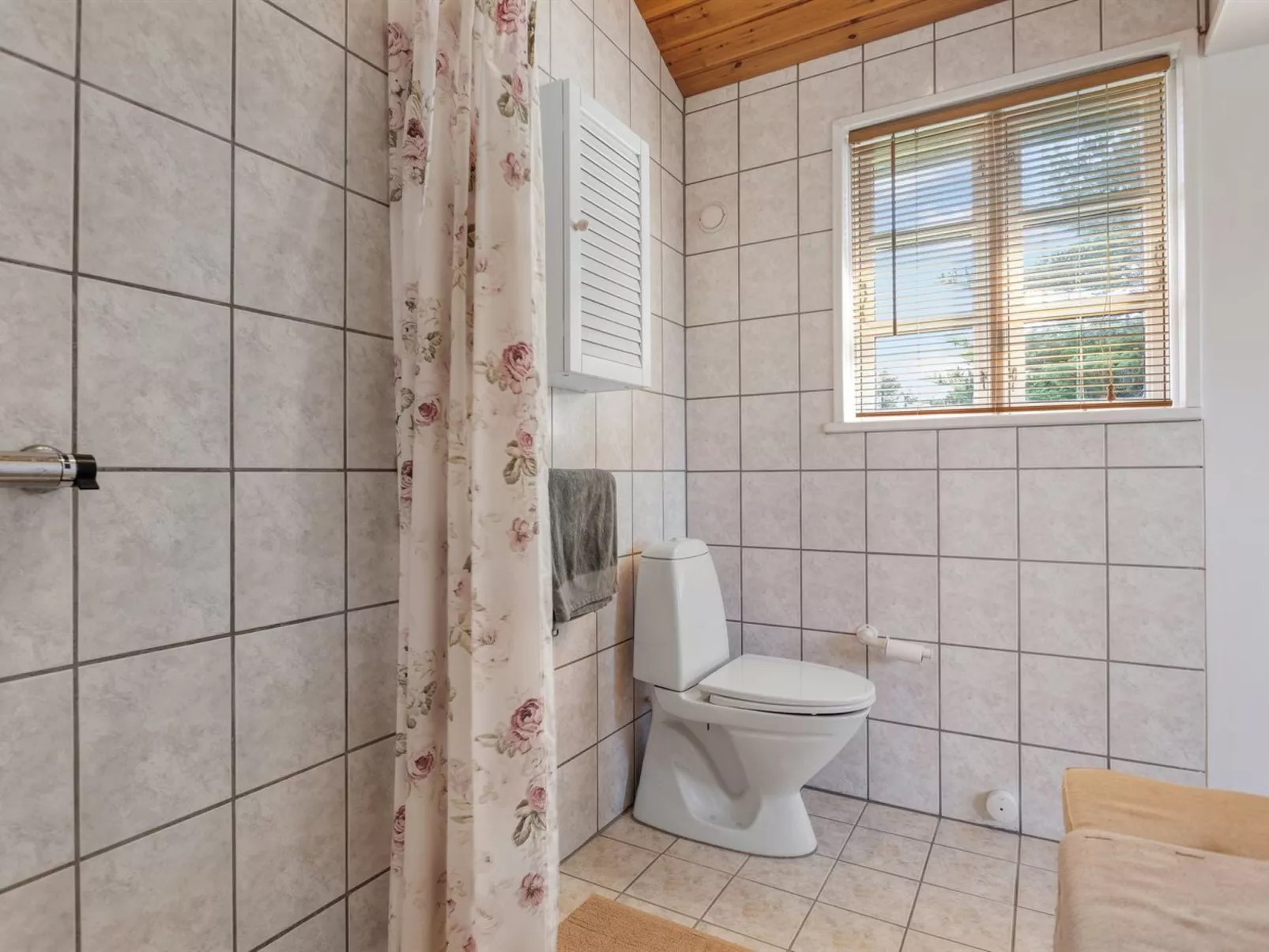 "Helemine" - 500m from the sea-Binnen