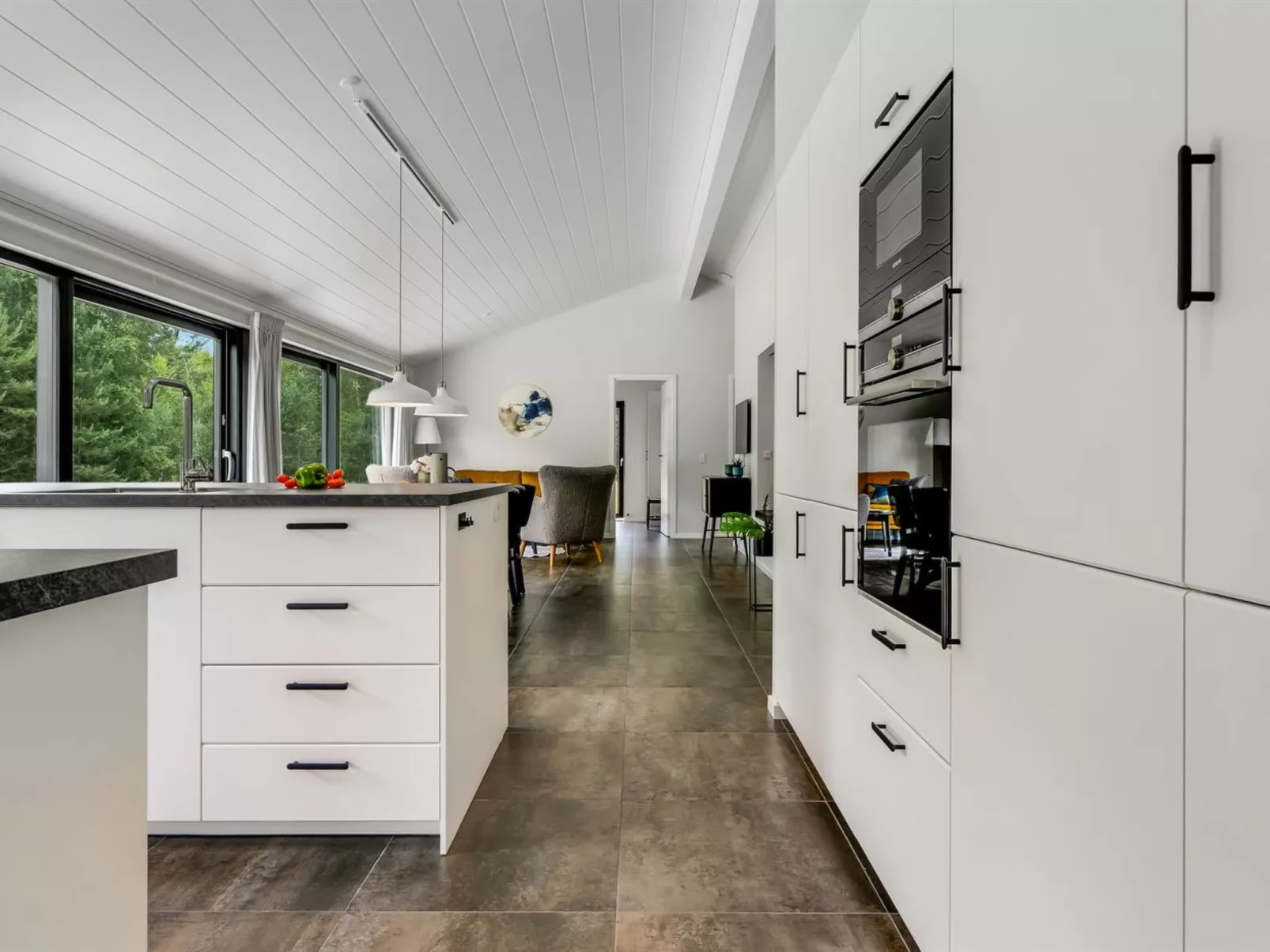 "Sighvat" - 300m from the sea-Binnen