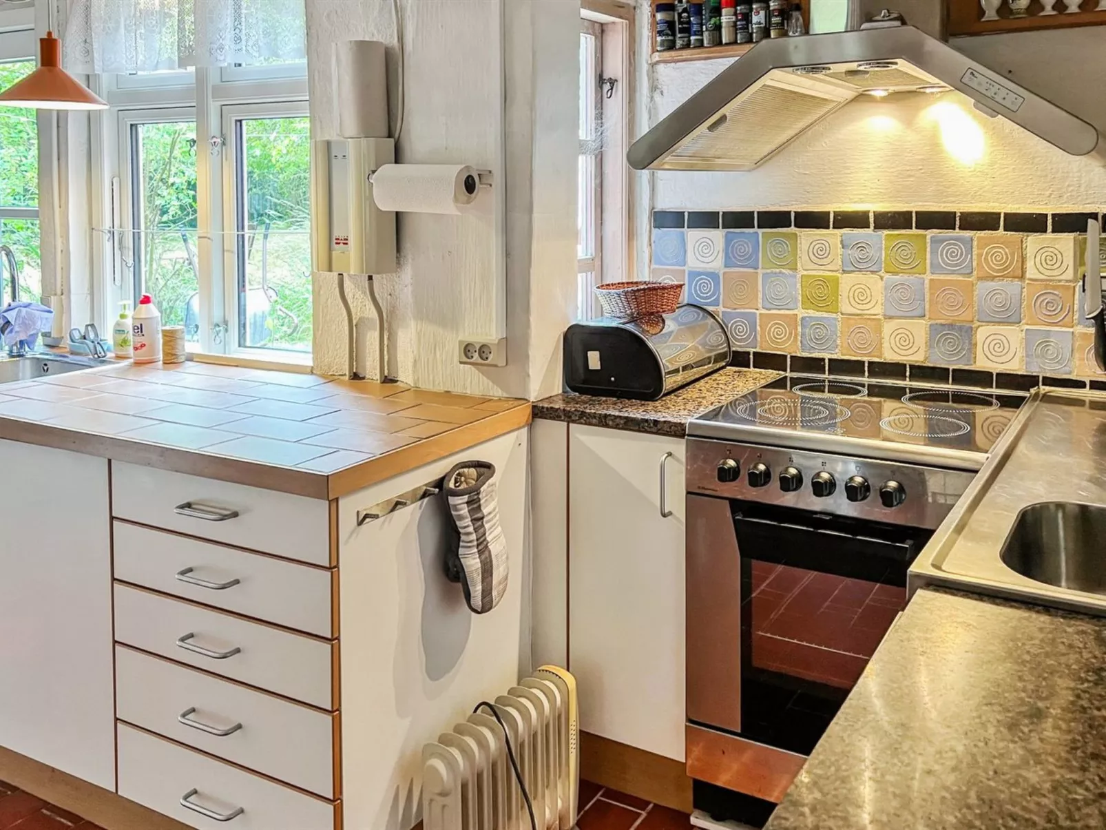 "Virpi" - 8km from the sea-Binnen