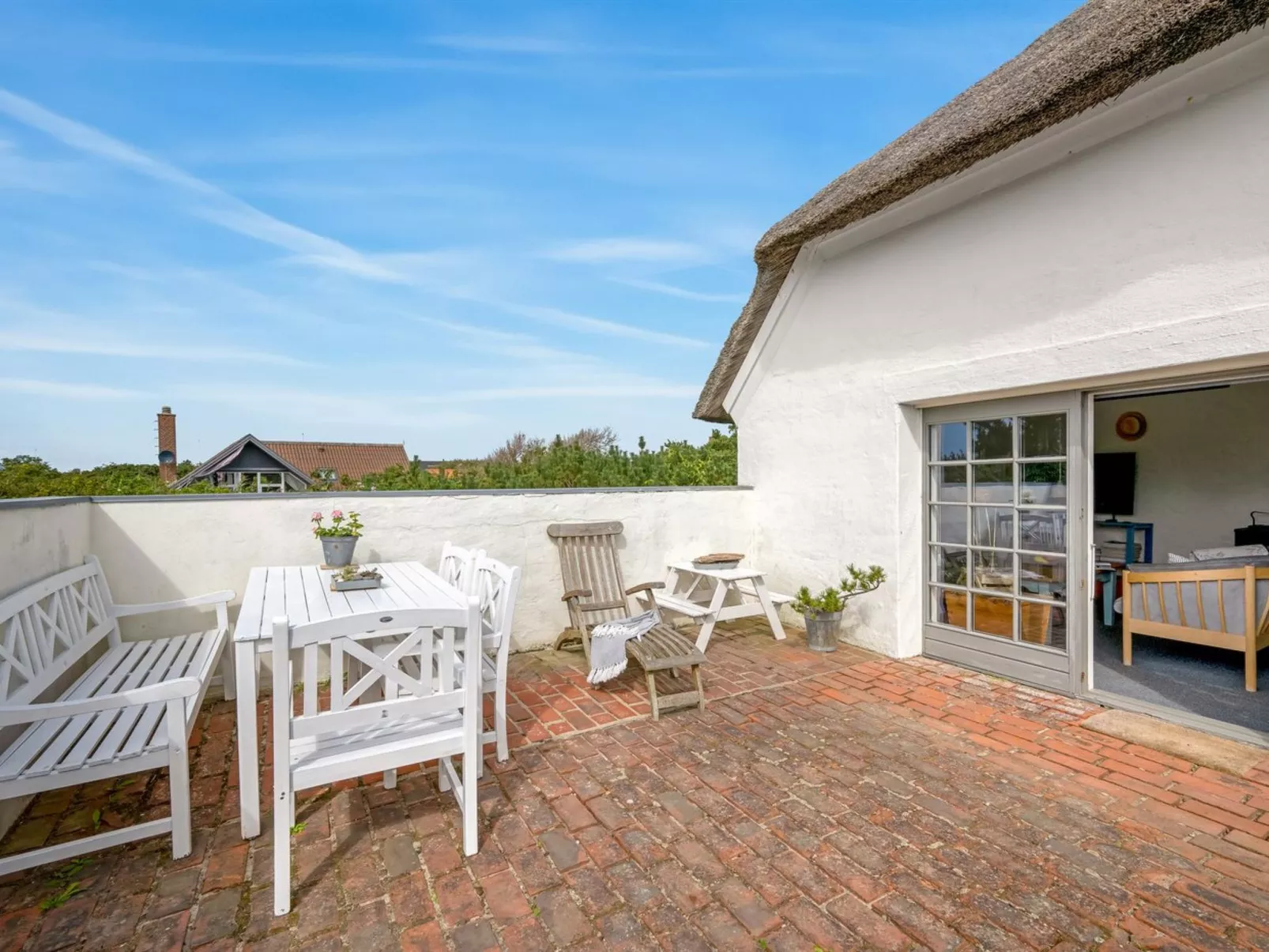 "Reinhard" -  from the sea-Buiten