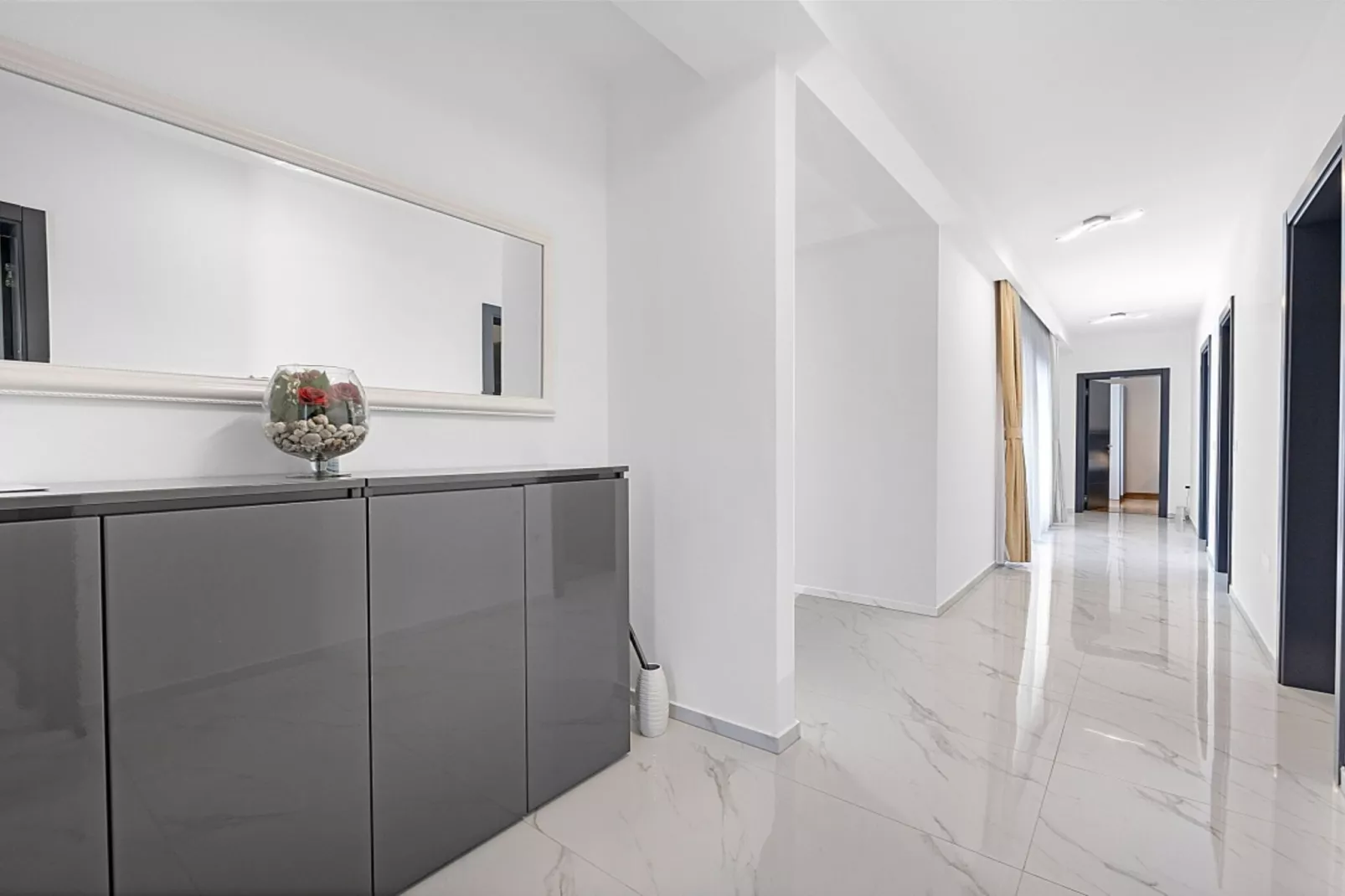 Villa Pool House Fancy - Villa With Private Pool-Binnen