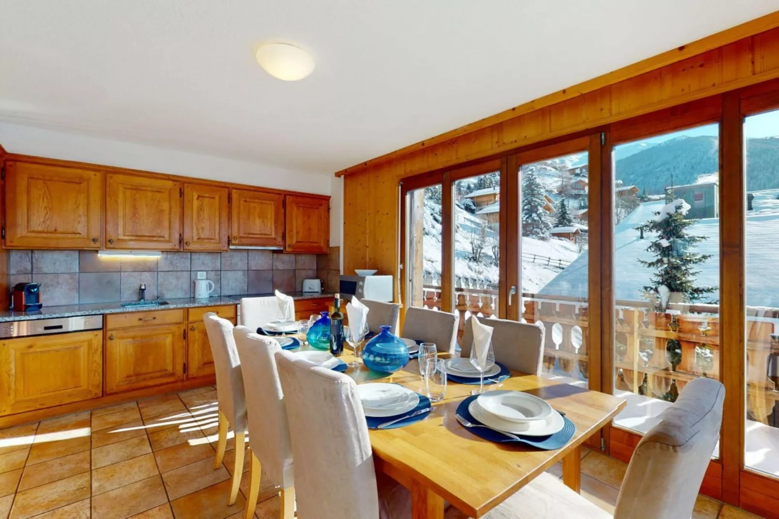 Balcons du Soleil Y2 211 - QUIET apartment 6 pers-Eetkamer