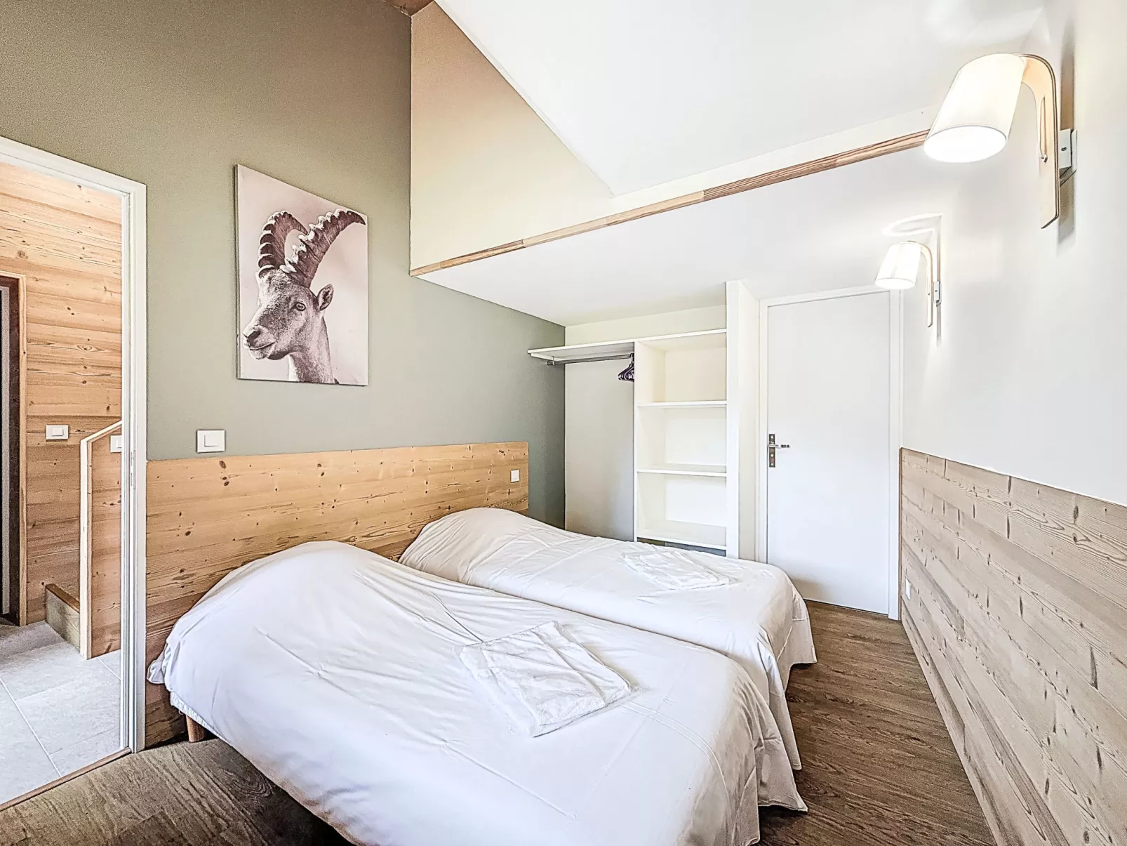 Chalet La Bergerie-Binnen