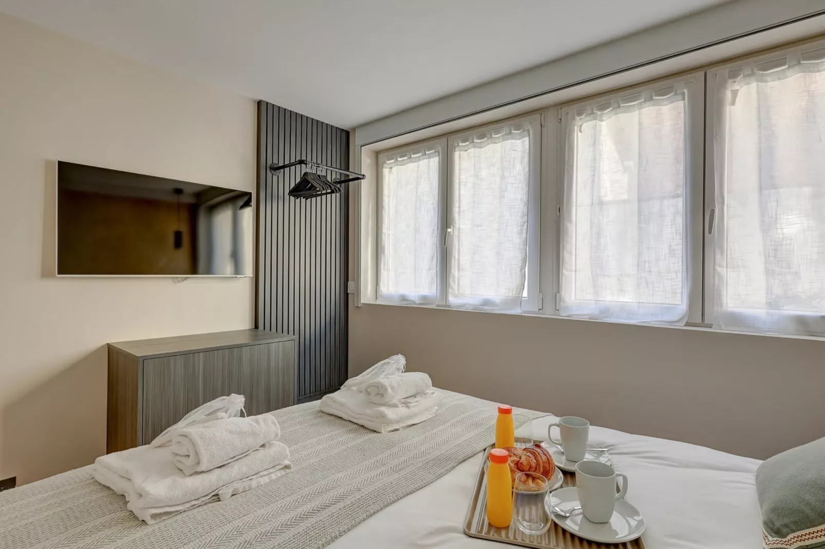 FONDARY 2-Image-tags.