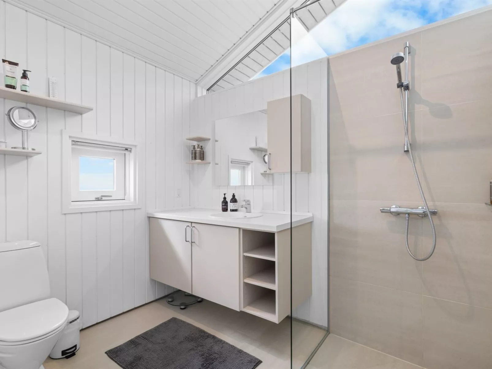 "Gertje" - 20m from the sea-Binnen