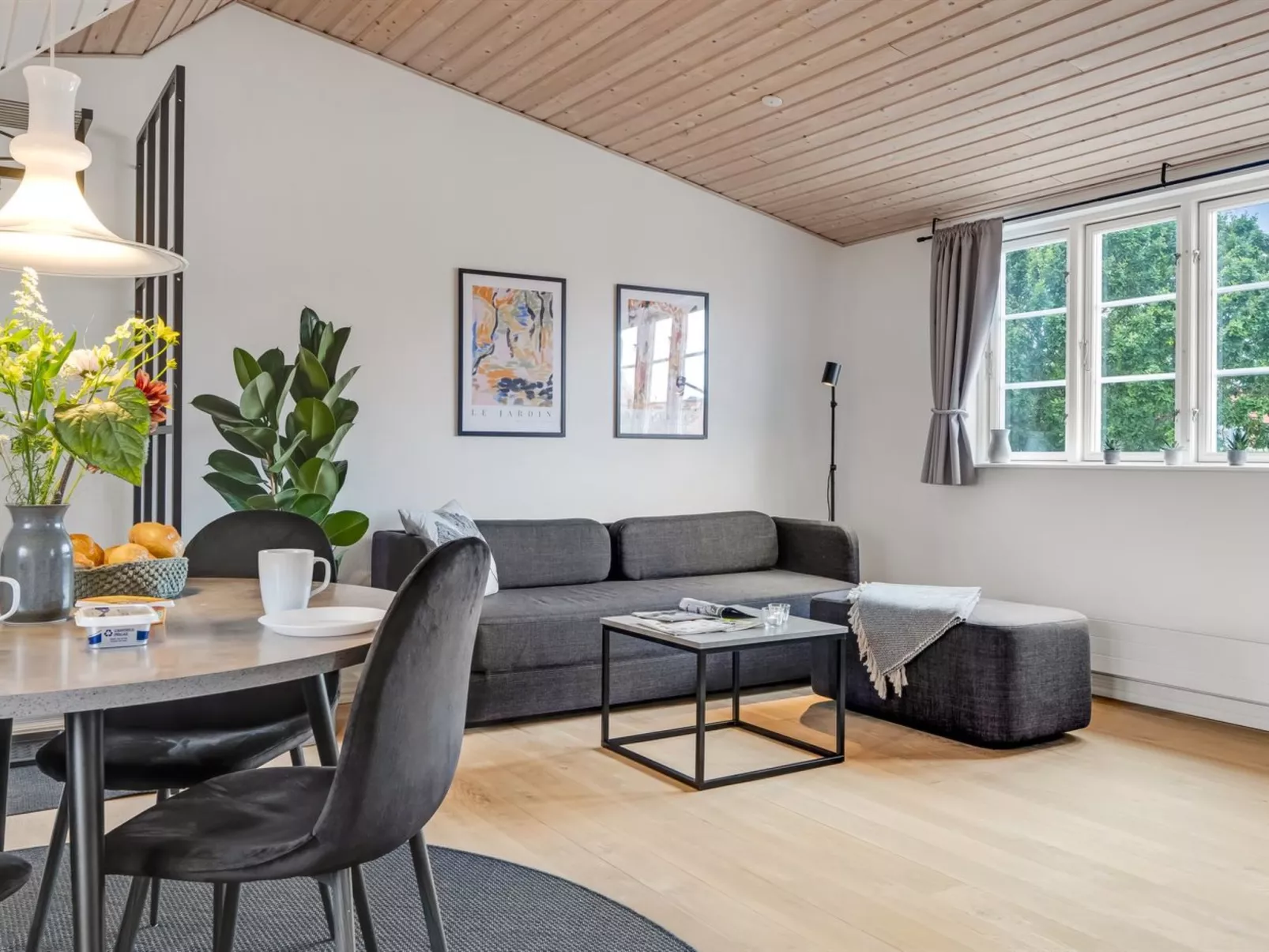 "Edel" - 250m from the sea-Binnen