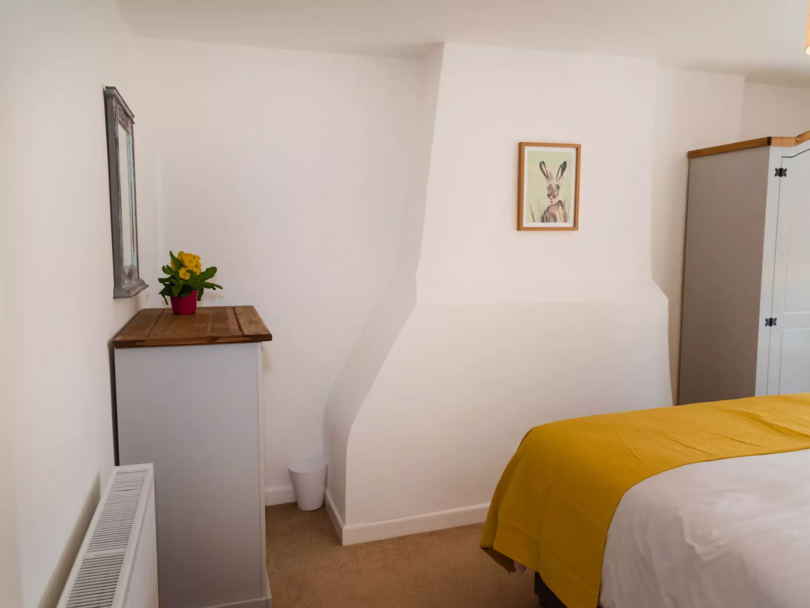 Court Cottage-Binnen