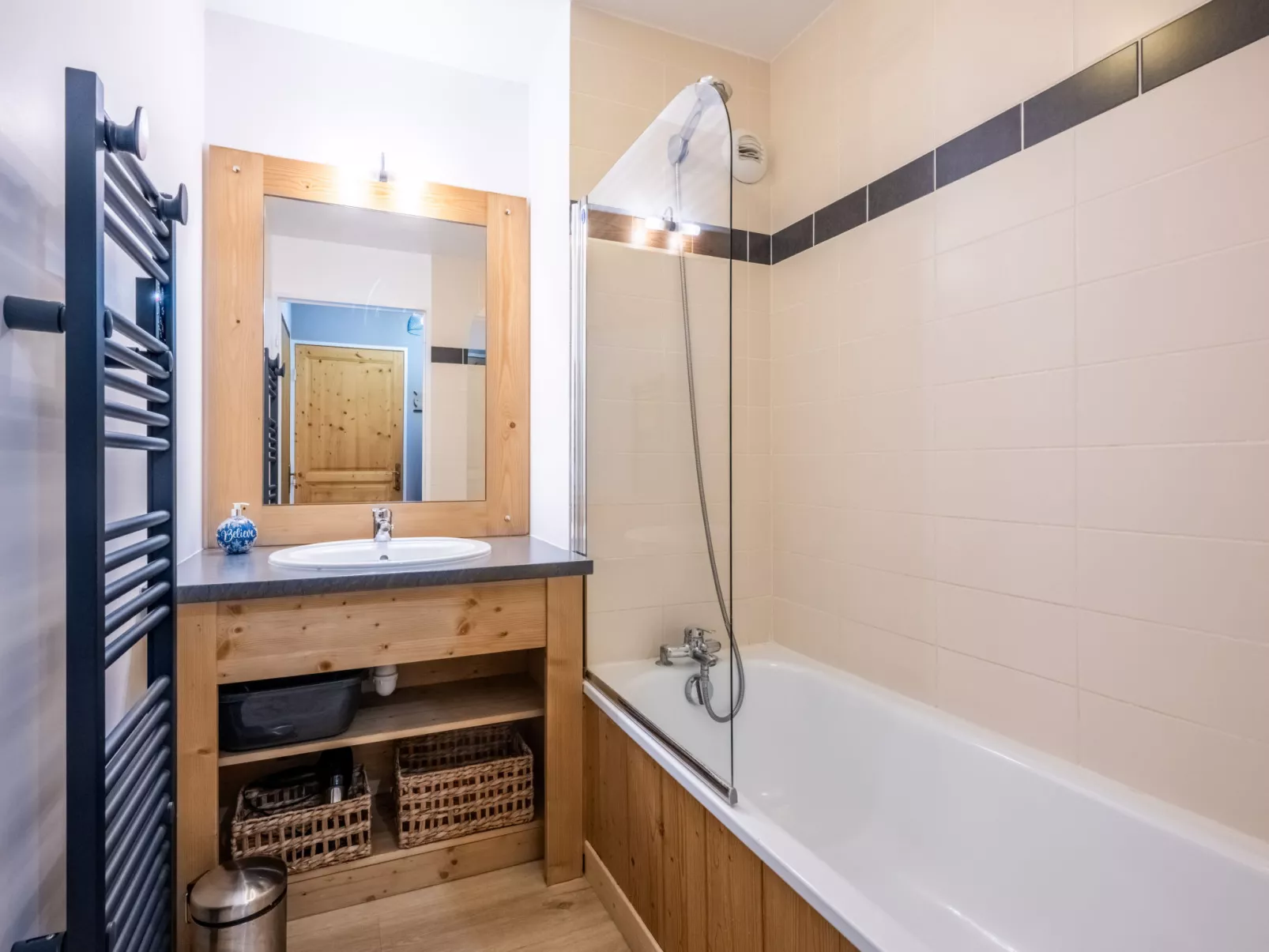 T. Bergerie A-Binnen