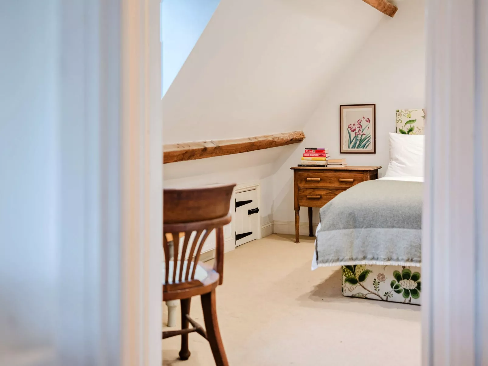 Courtside Cottage-Binnen