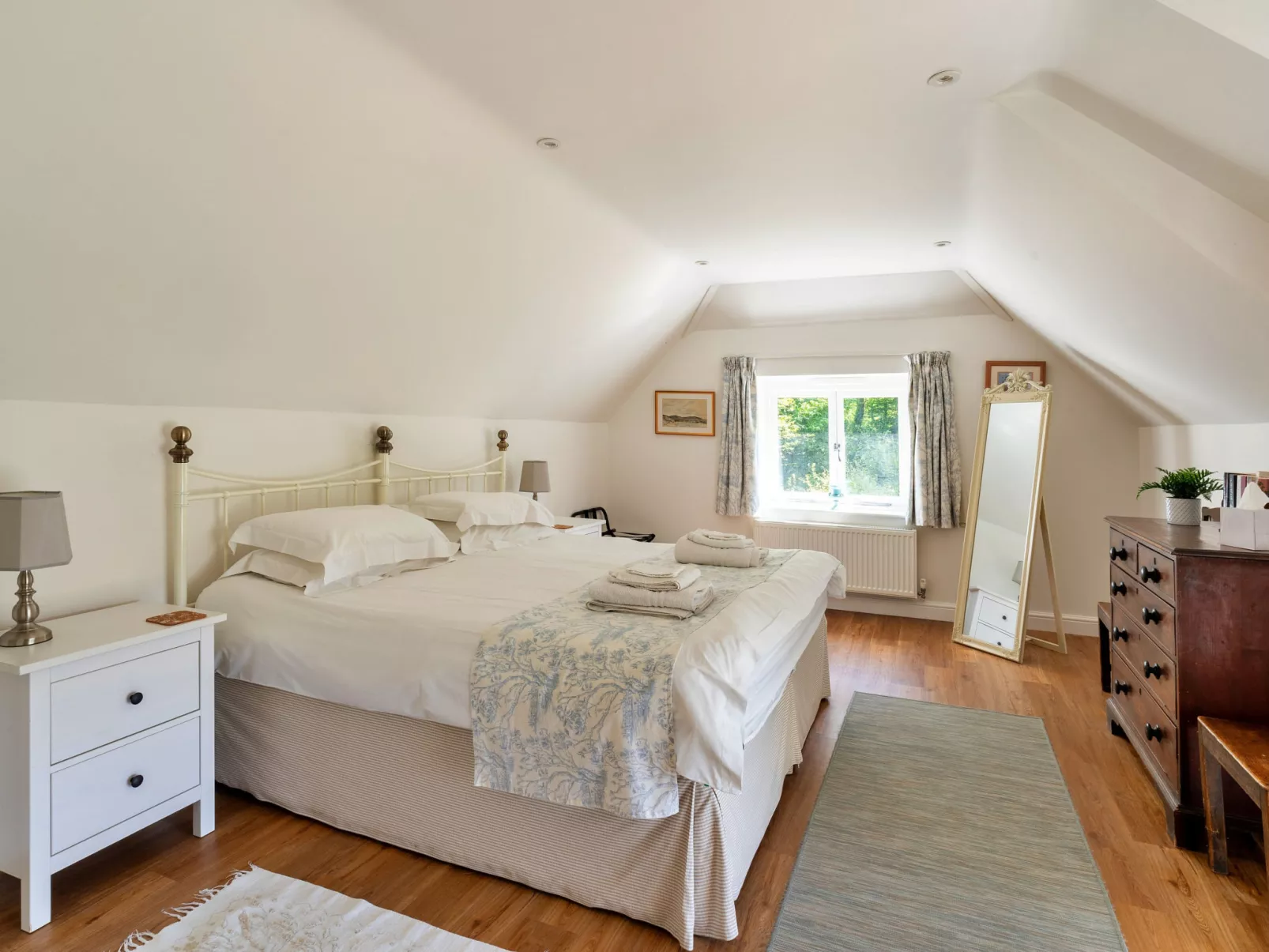 The Old Granary-Binnen