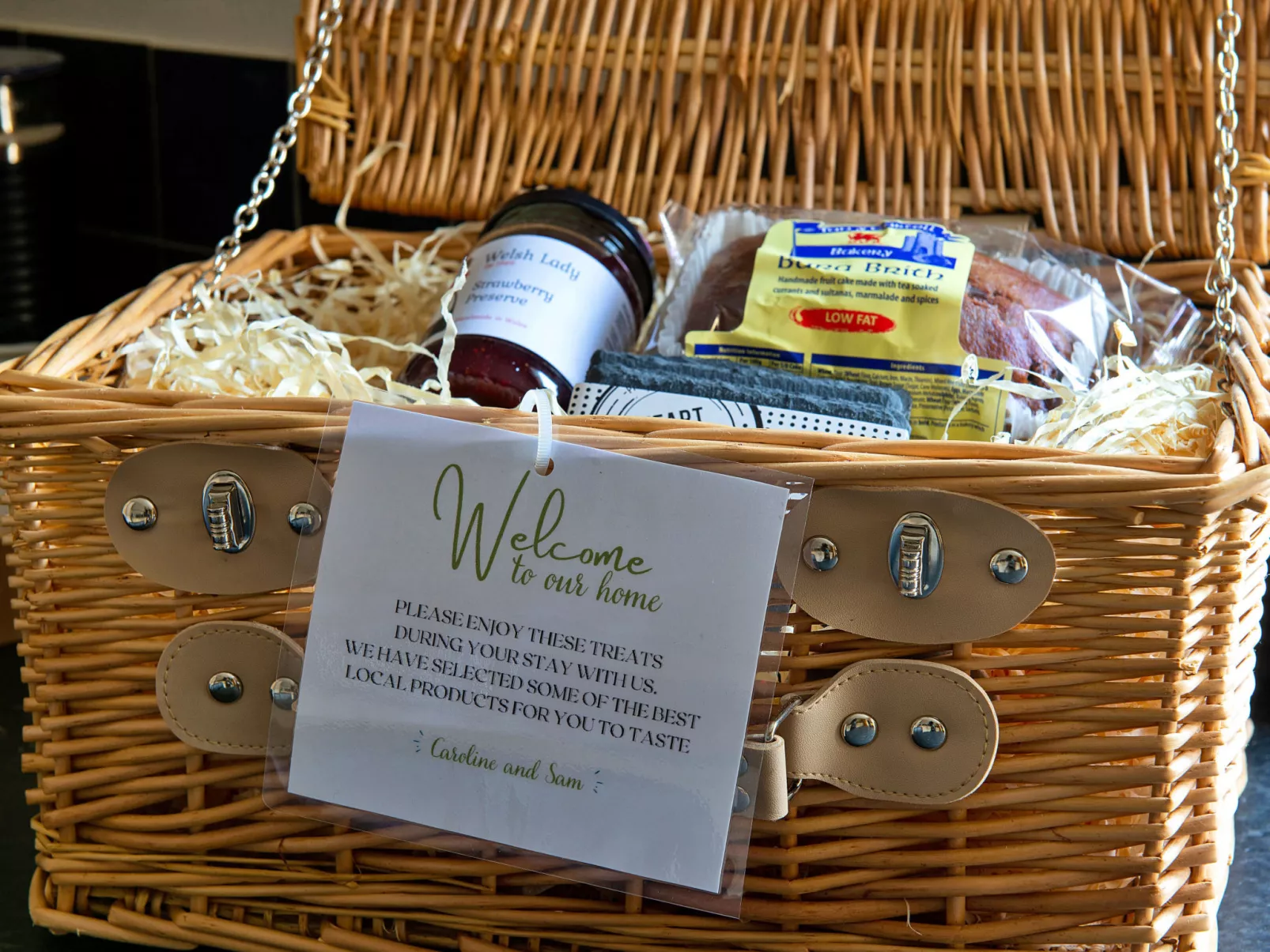 Bwthyn Llechi (Slate Cottage)-Binnen