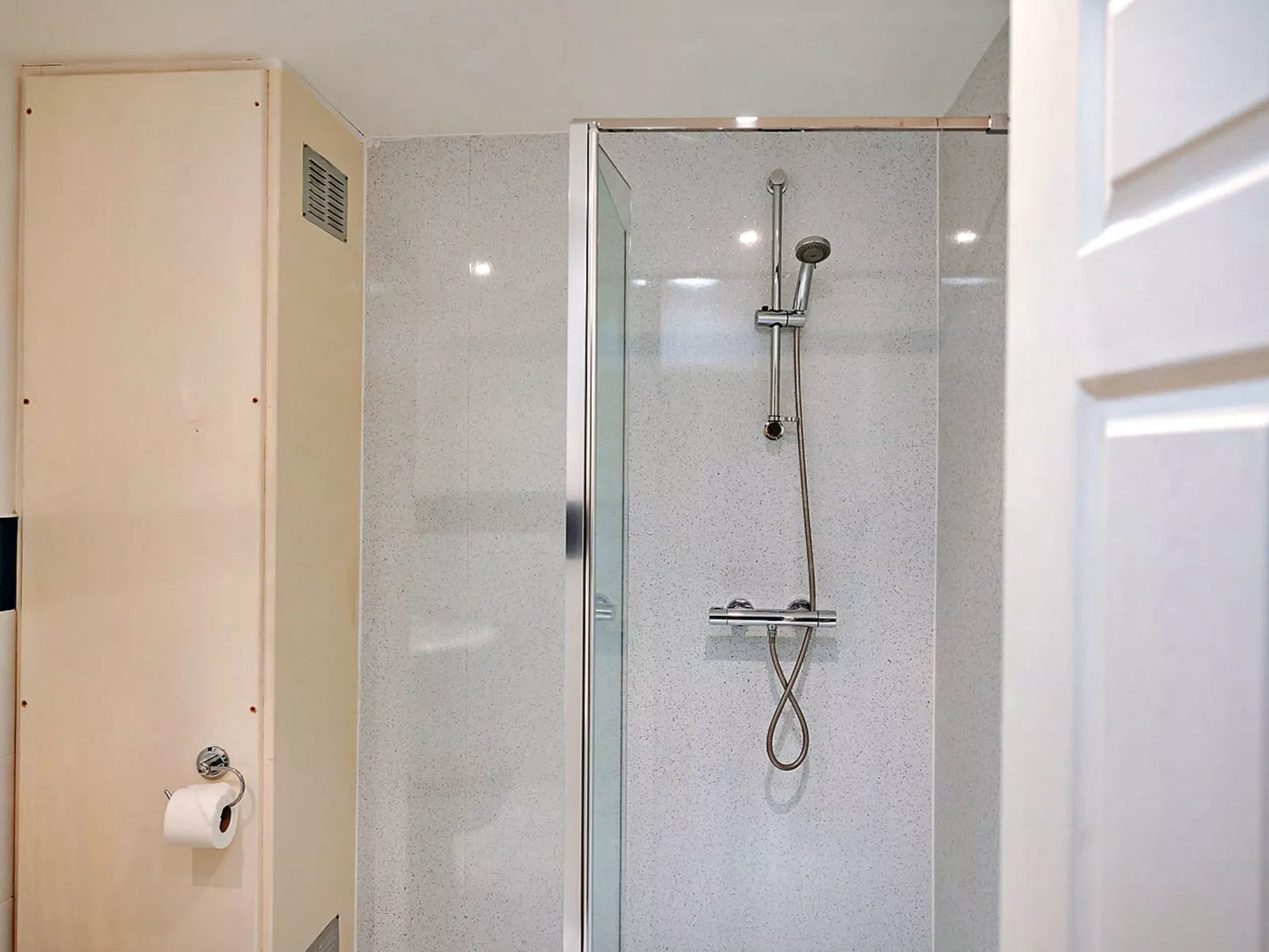 Netley Hall - Rose-Binnen