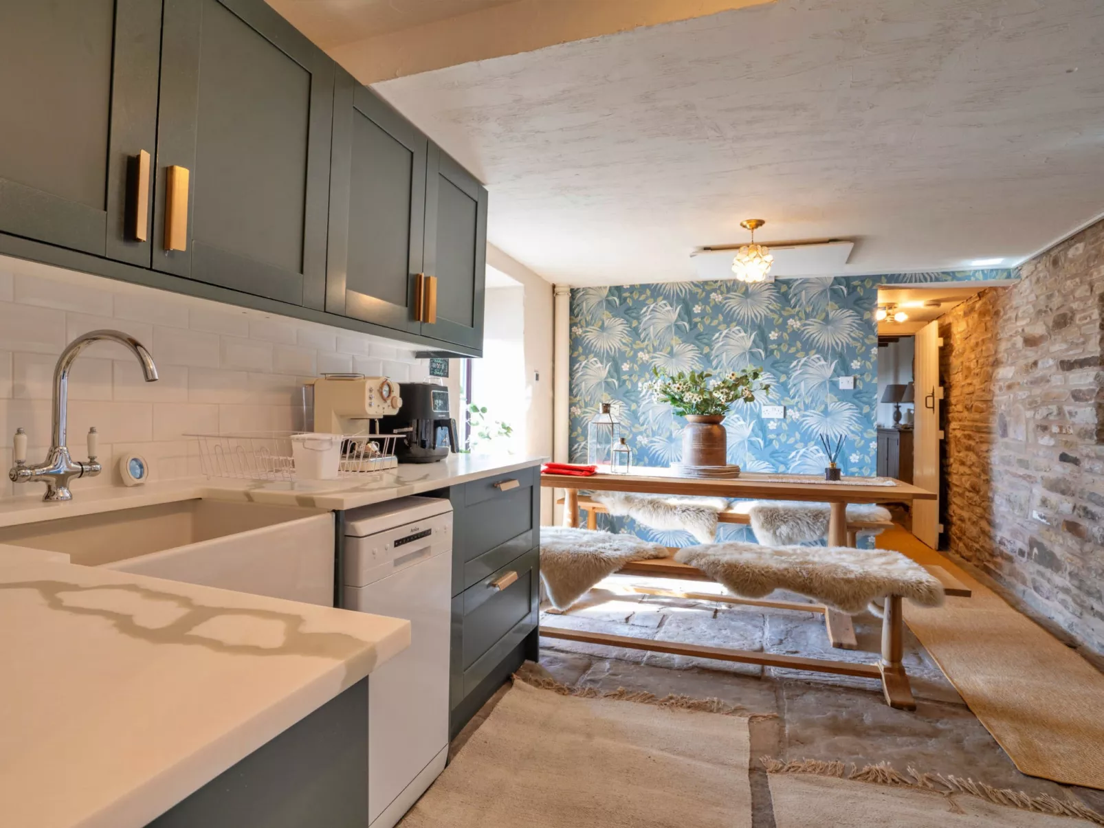 Middle Barn at Blackclough Farm-Binnen