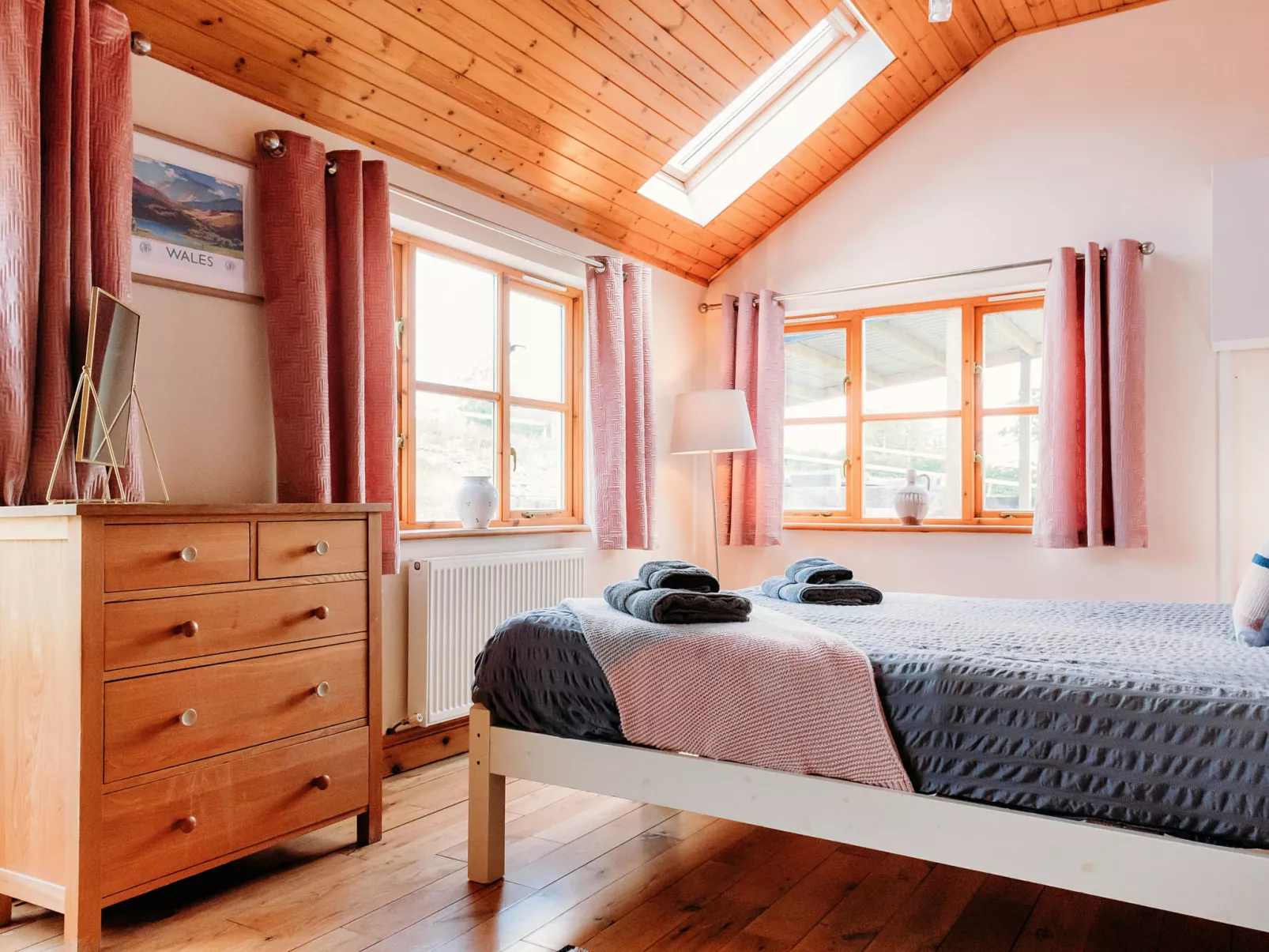 The Welsh Farmhouse-Binnen