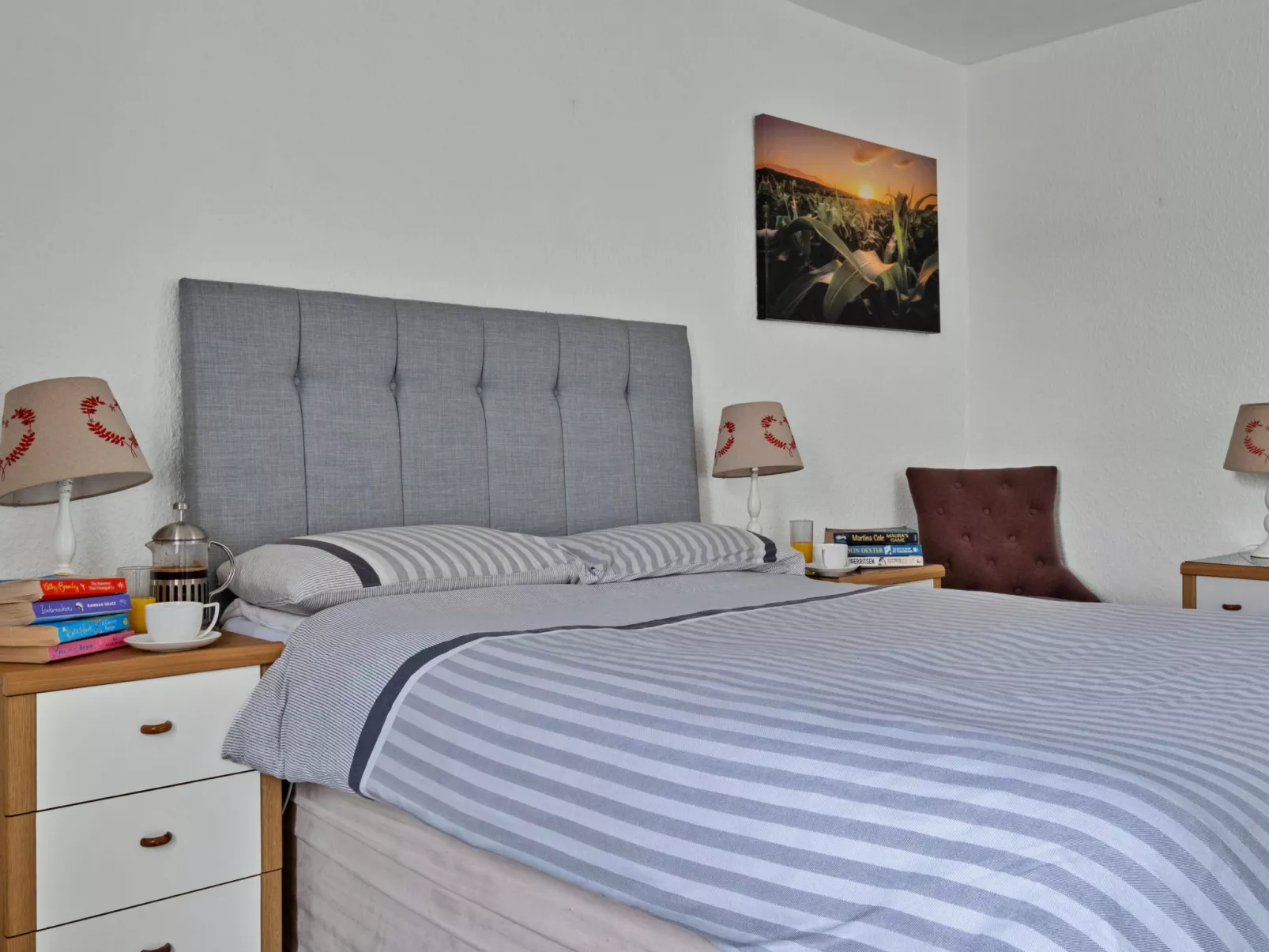 Lochead Cottage-Binnen