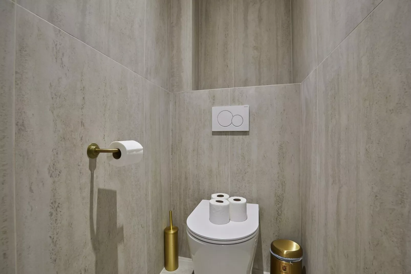 BELLEVILLE 2 NOUVEAU-Niet-getagd