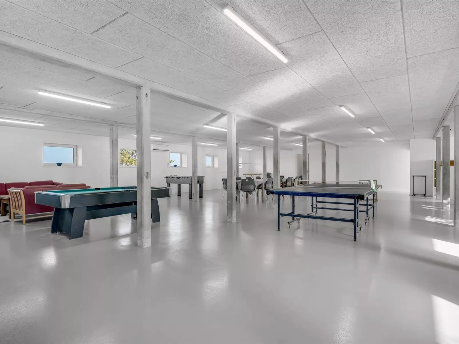 "Nette" - 2km to the fjord-Binnen