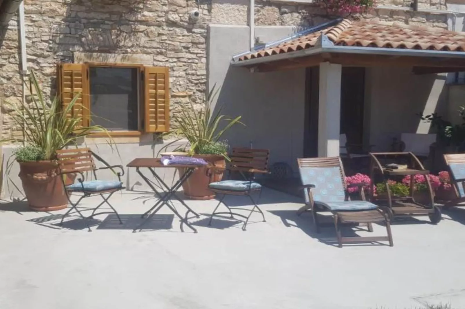 Double room with terrace (S1)-Buitenlucht