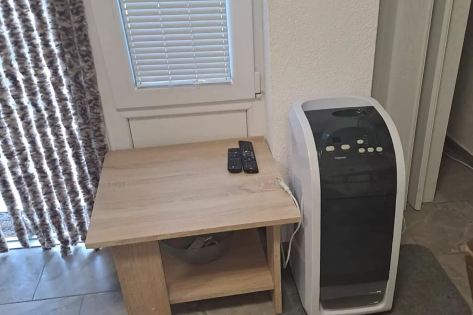 Apartments Boris Donji Karin - One Bedroom Apartment (Classic Apartment)-Buitenlucht