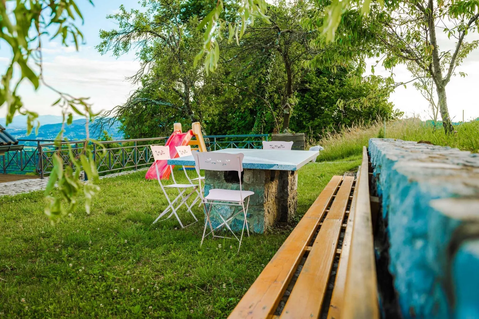 Secluded Escape Hilltop Villa with Hot-Tub - Two Bedroom Villa with Hot-Tub-Buitenlucht