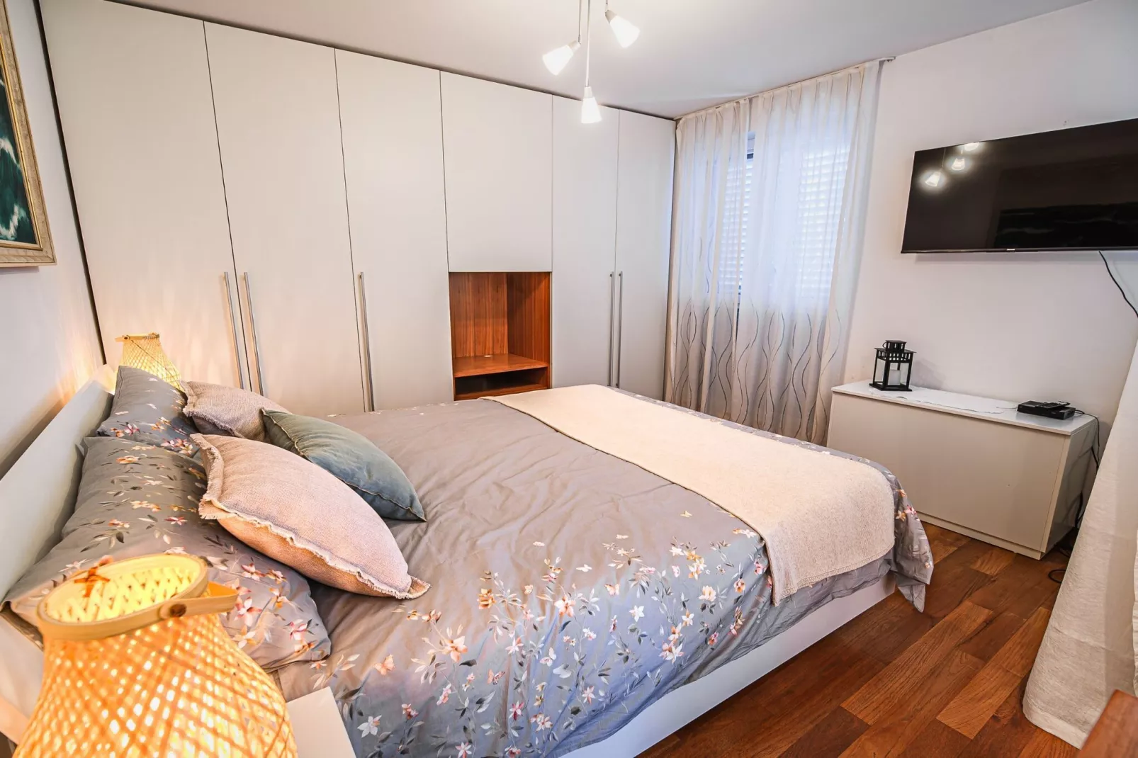 Elegant and Scenic Peaceful Apartments Portoroz - Studio Apartment with Terrace-Slaapkamer