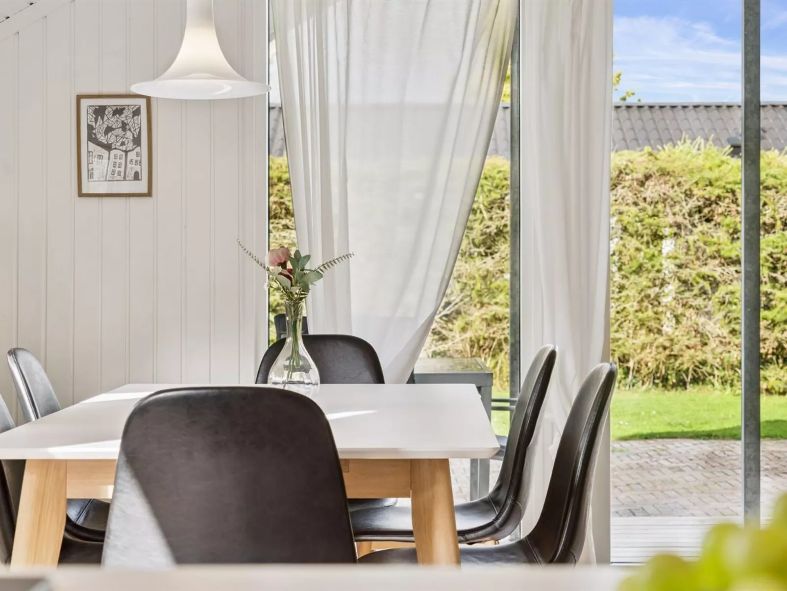 "Hannah" - 200m from the sea-Binnen