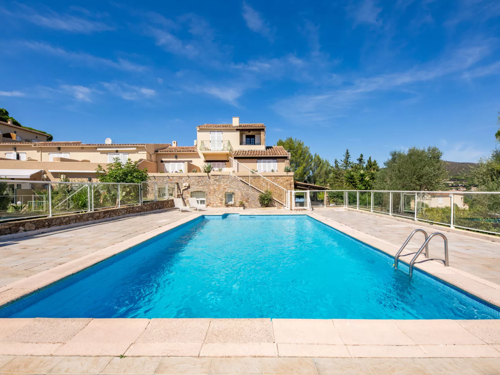 Résidence Mer et Vacances-Buiten