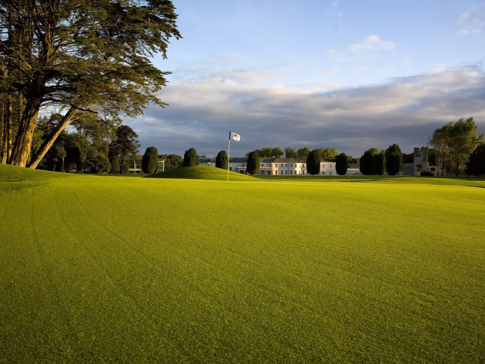 Castlemartyr Lodges (TR4) No 1 (3 Bed)-Buiten