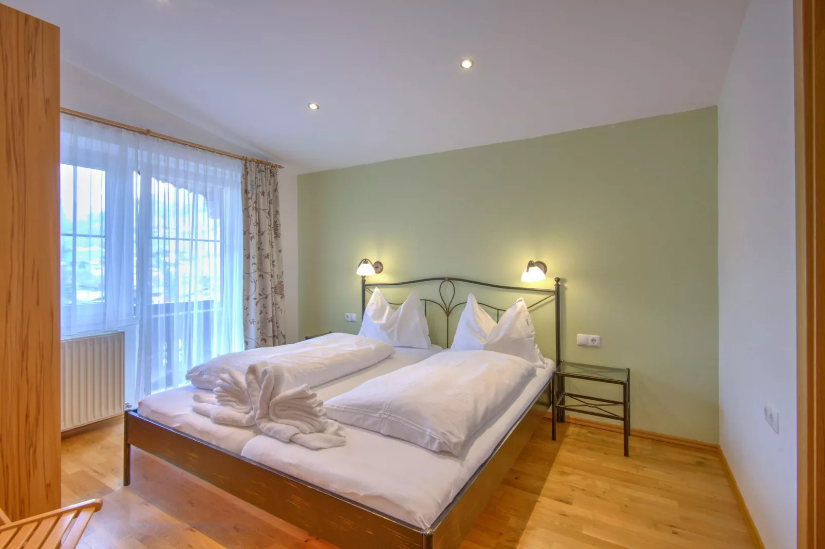 Vicky Apartment Top 11