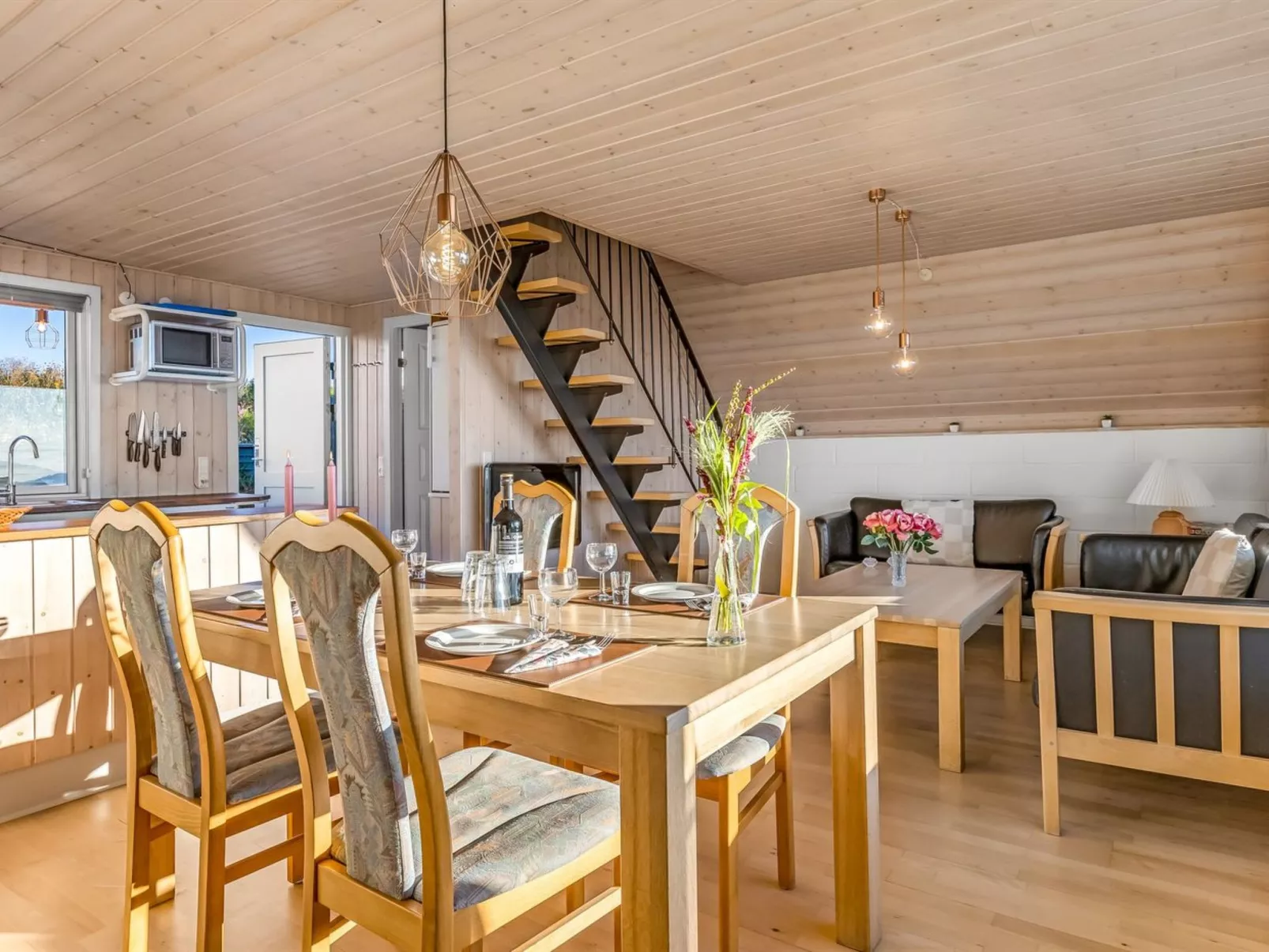 "Elisabete" - 600m from the sea-Binnen