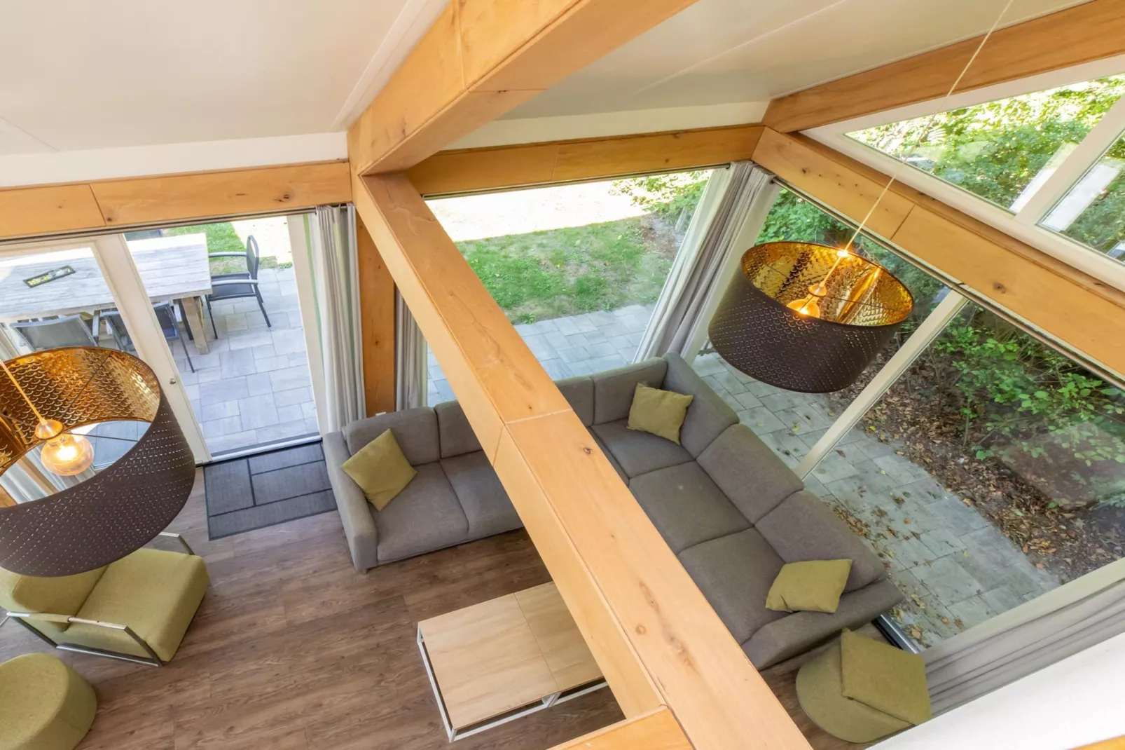 Zonnedorp 23 Zeeland Huis Renesse: Luxury Beach Holiday | Close to North Sea-Woonkamer