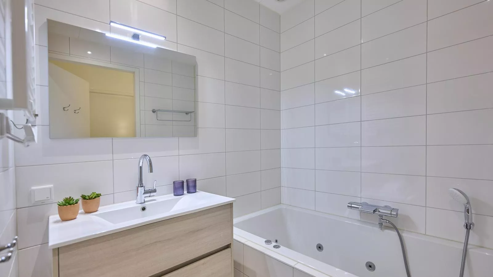 Sauna Zee 27H-Badkamer