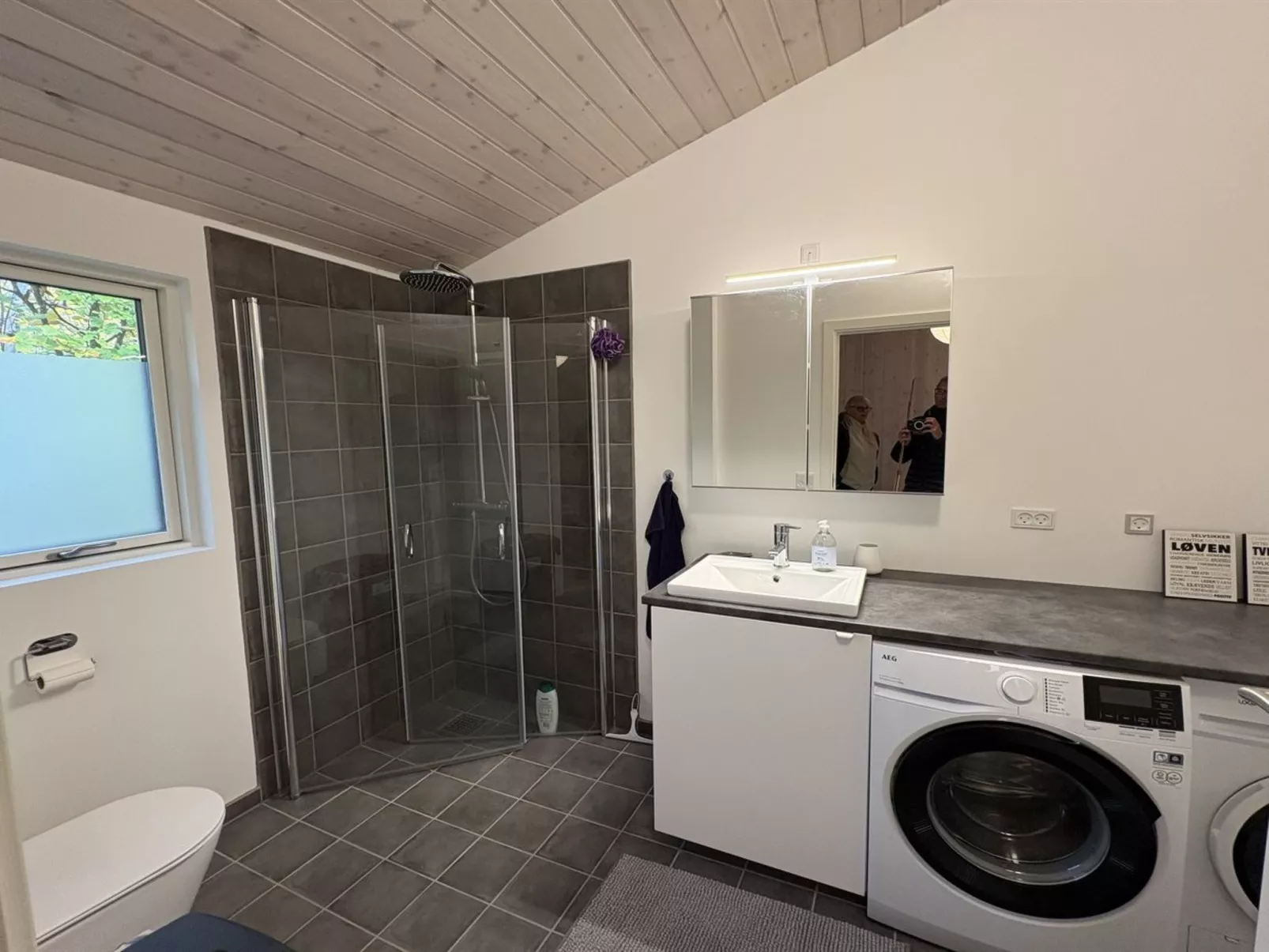 "Amitola" - 800m from the sea-Binnen