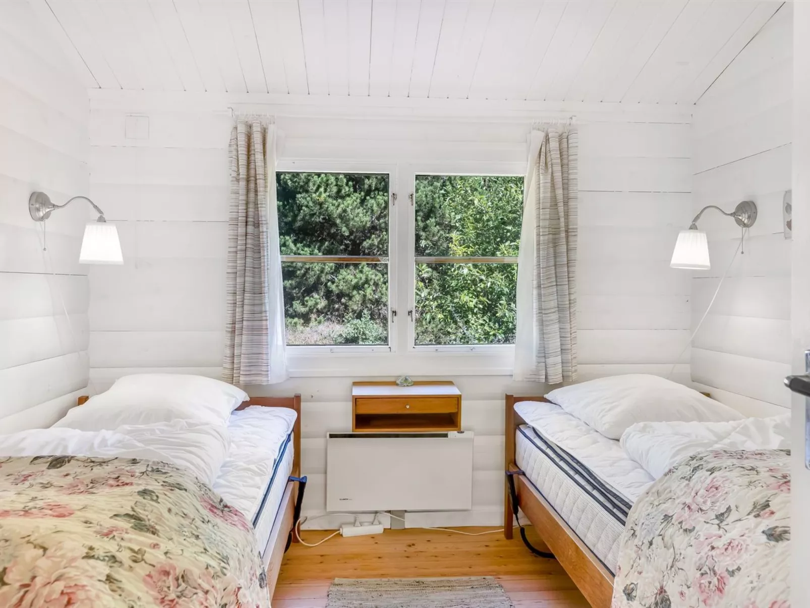 "Reinhardt" - 800m from the sea-Binnen