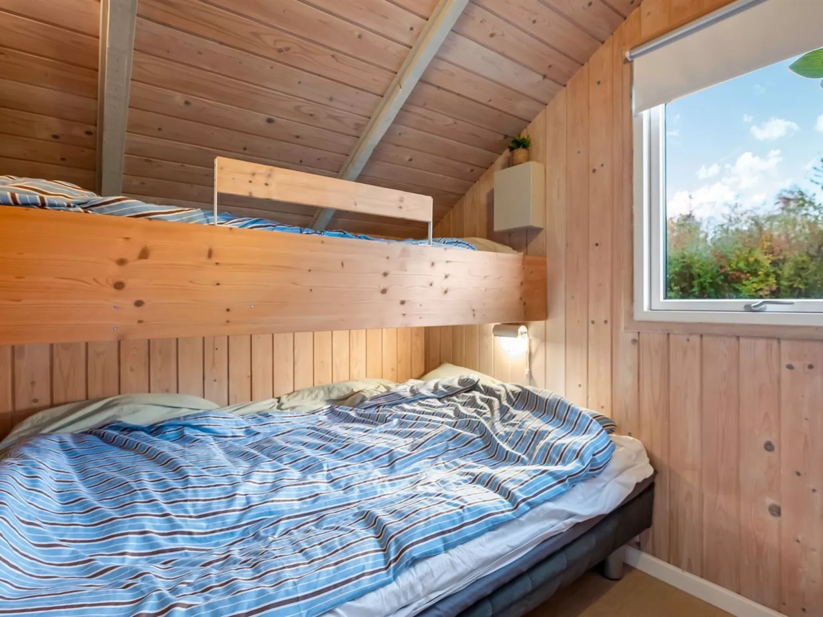 "Lenny" - 500m from the sea-Binnen