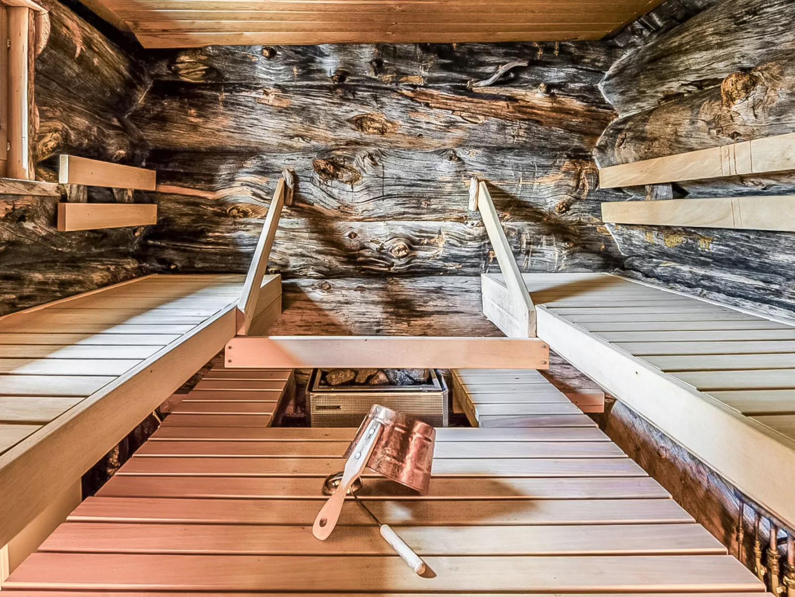 Rukan kelohuvila-Binnen