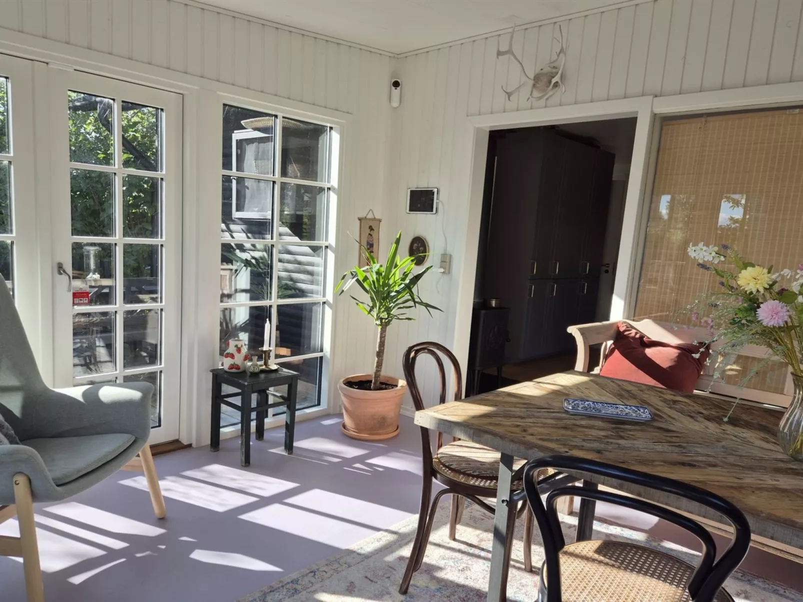 "Yvette" - 350m from the sea-Binnen