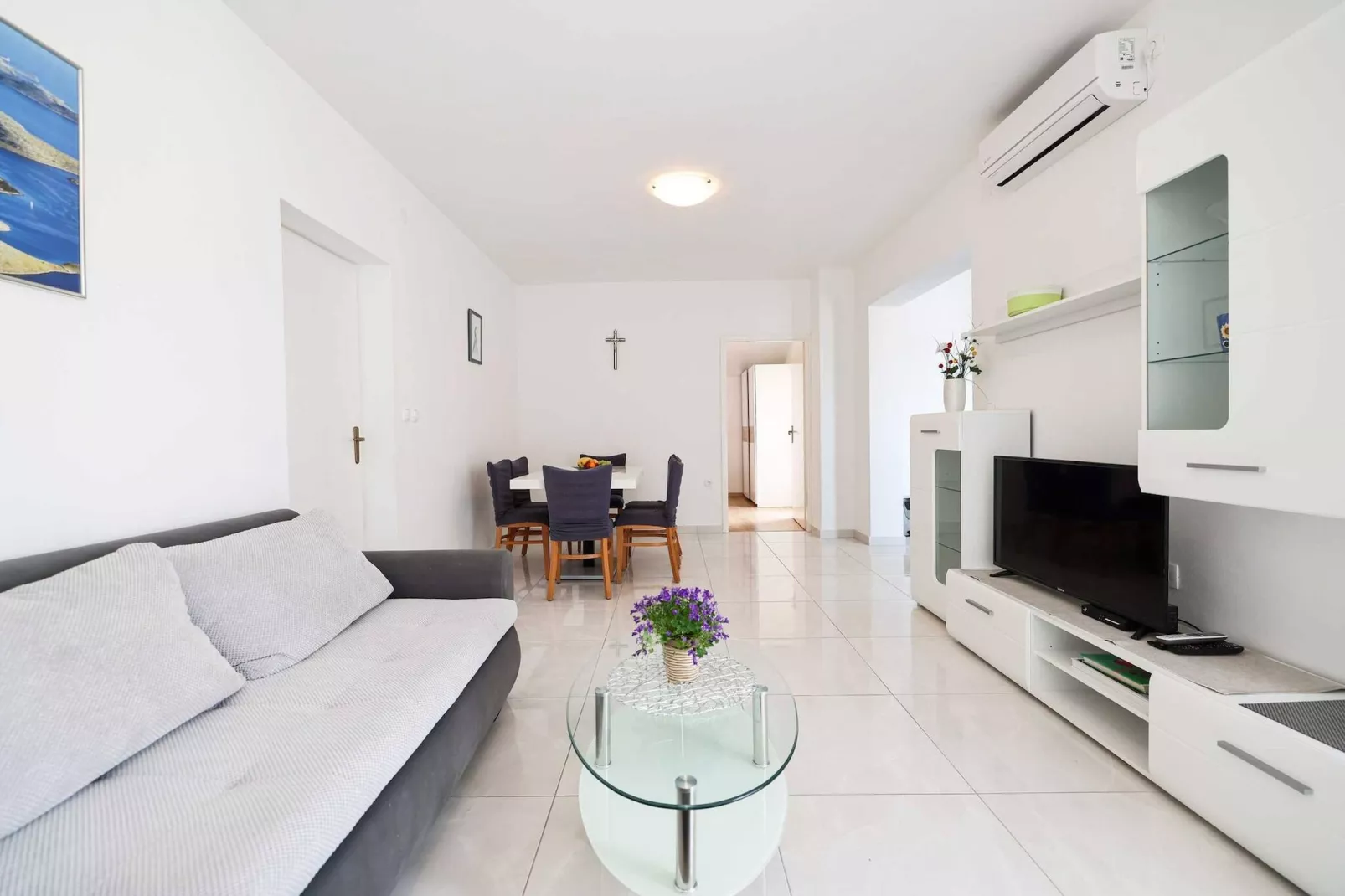 Holiday home Nekic-Woonkamer