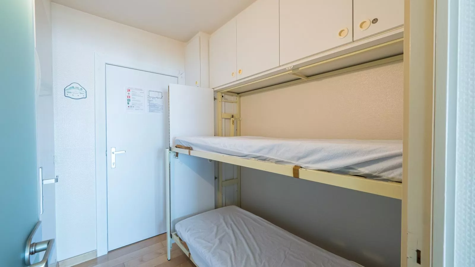 Brisbane II - 0202 + parking 35 (Zeegalm)-Slaapkamer