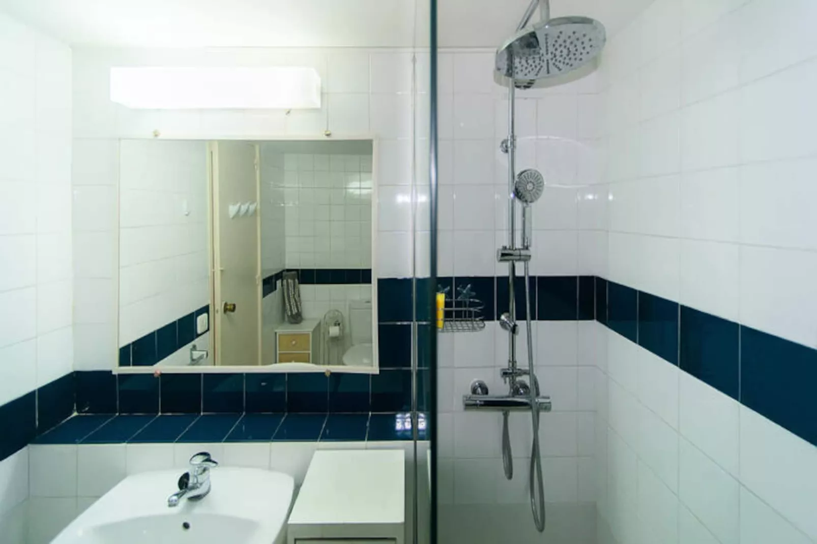 Studio à Roses-Niet-getagd