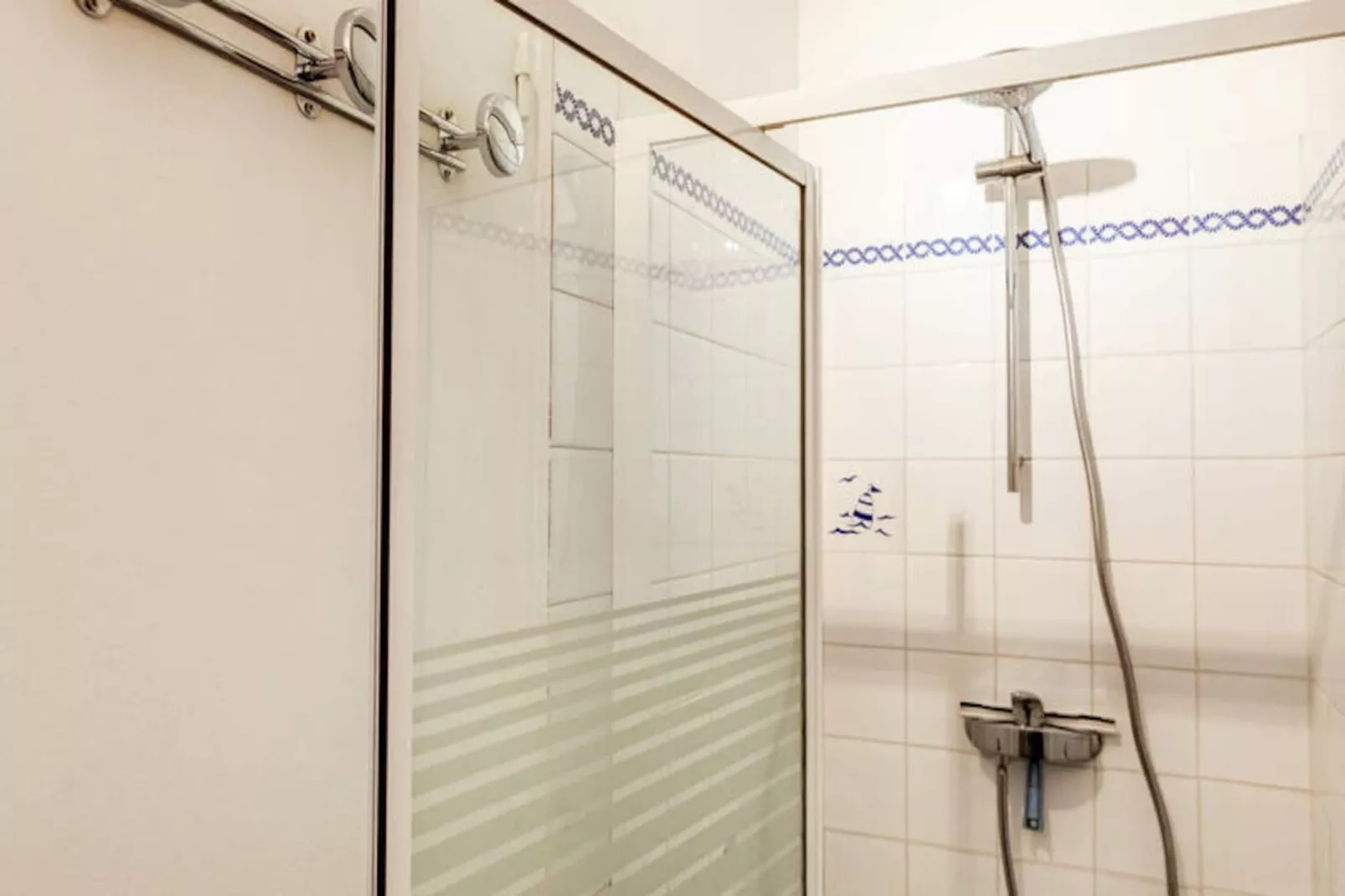 Maison à Plomeur-Niet-getagd