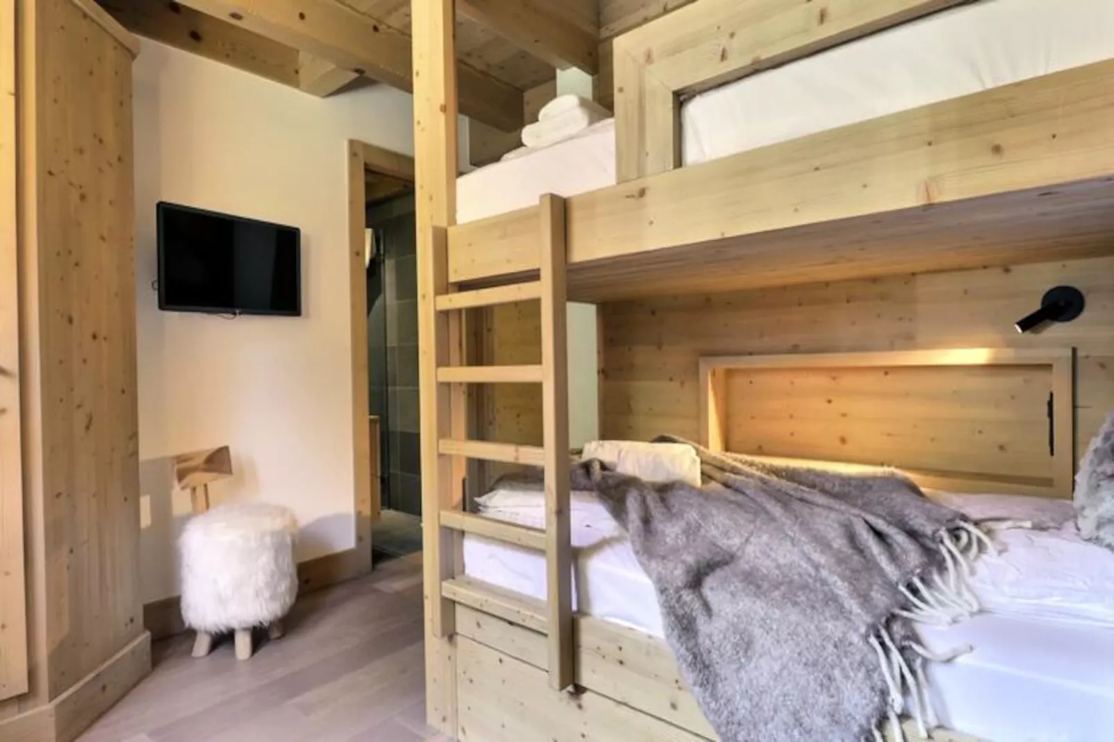 Résidence Goya-Niet-getagd