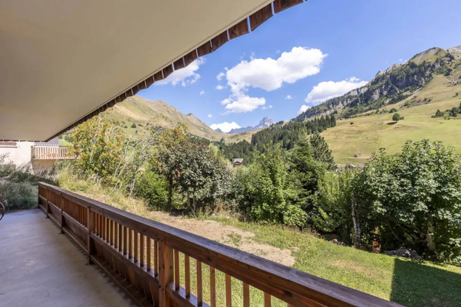 Résidence Samance N°2-Niet-getagd