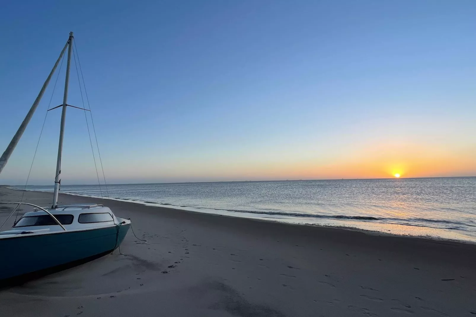 Luxe Spa Retreat bij Golfbaan -- By Traum Ferienwohnungen-Waterzicht